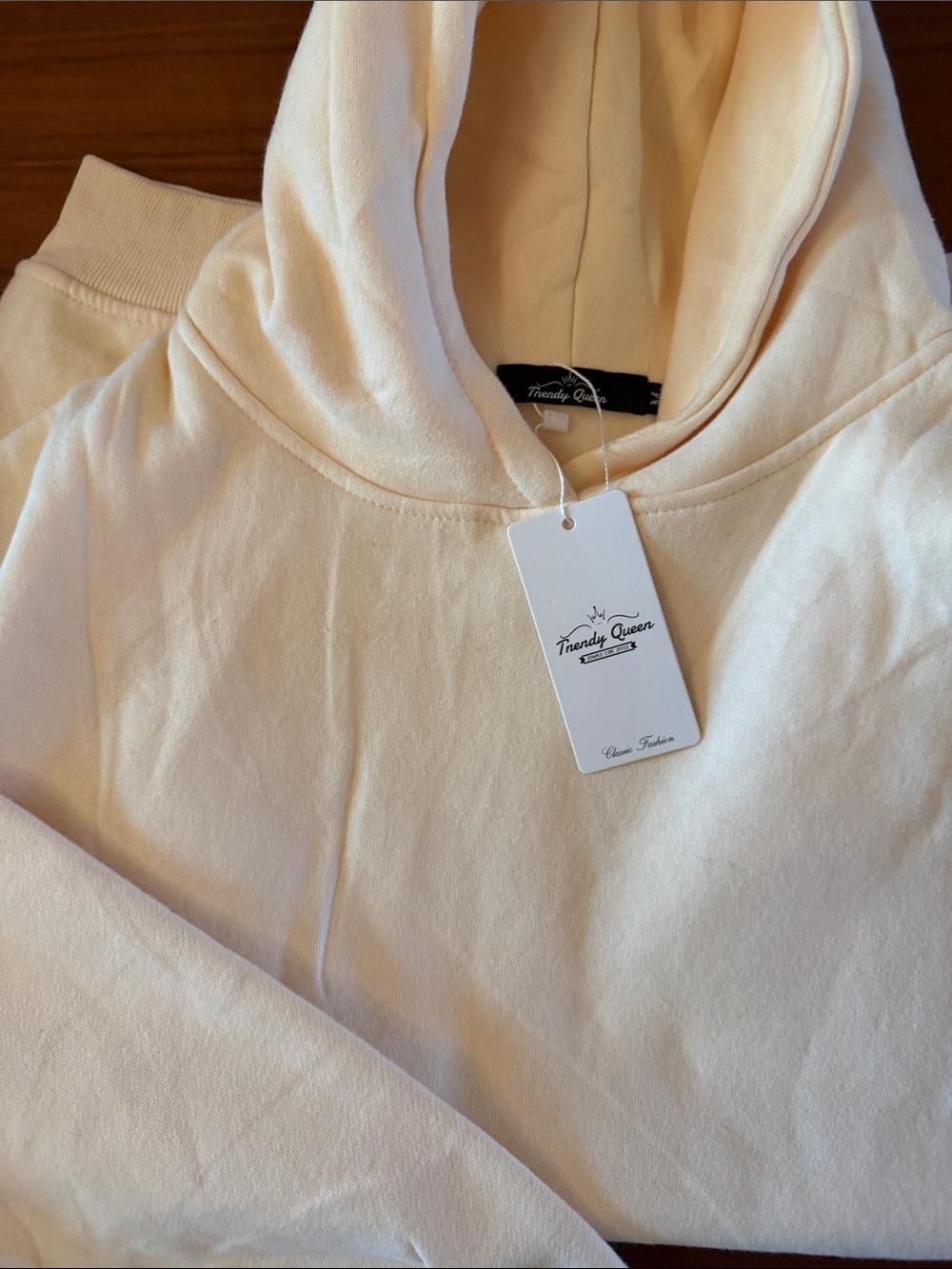 Trendy Queen Cream pale yellow Hoodie NWT